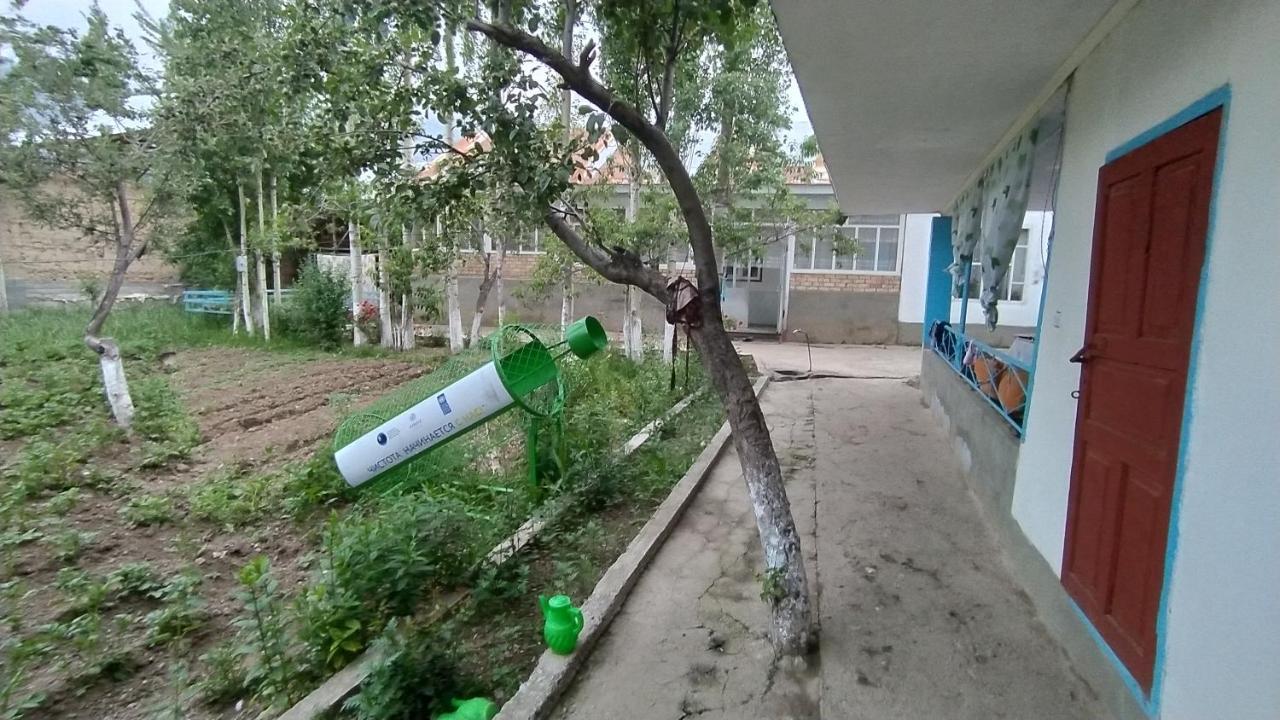ホテル Panorama Arslanbob エクステリア 写真